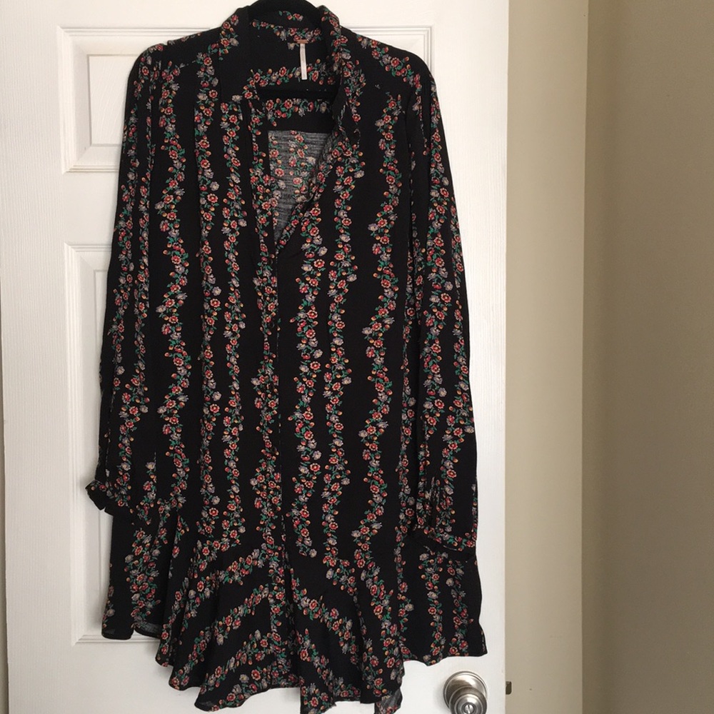 Free People Floral Shirt Dress w/Ruffled Hem